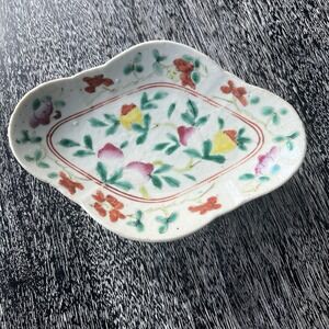 Antique Chinese Porcelain Famille Rose Bowl White with flowers. Excellent